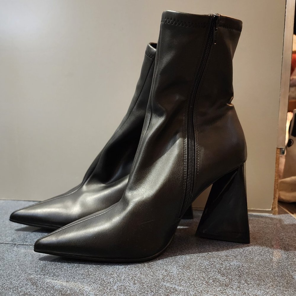 Steve Madden boots
